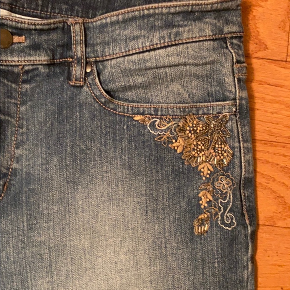 PRE-OWNED WOMEN’S GIANNI BINI FLARE LEG JEANS - Picture 4 of 12